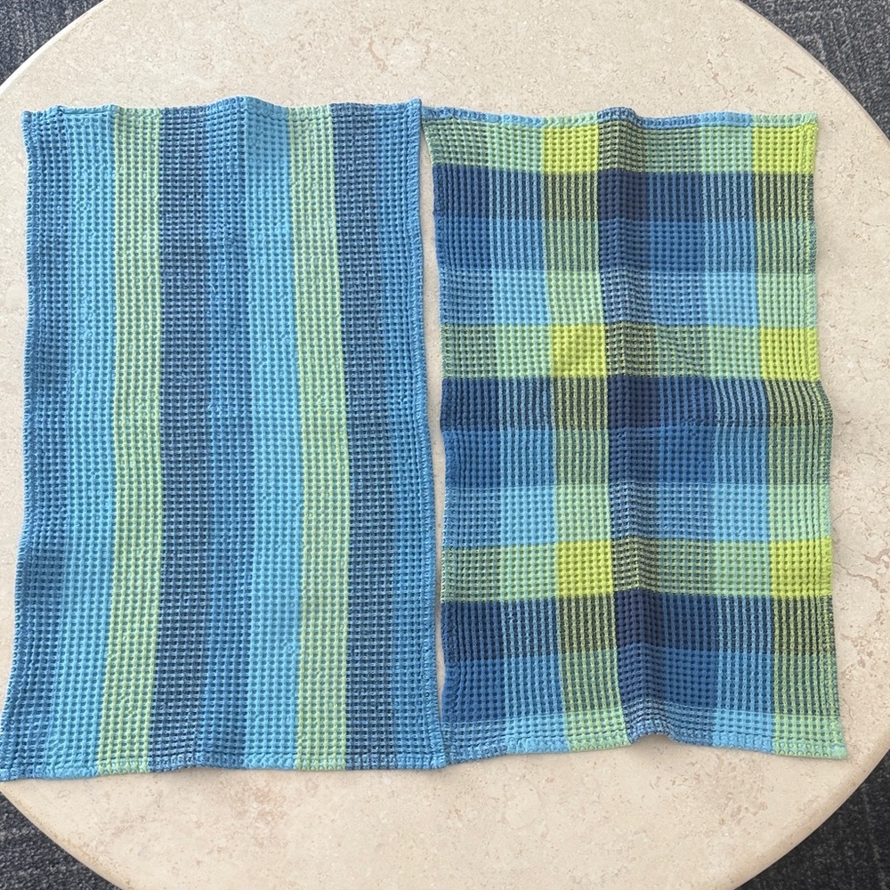 Cucina by Kassatex Waffle Weave Kitchen Towels
